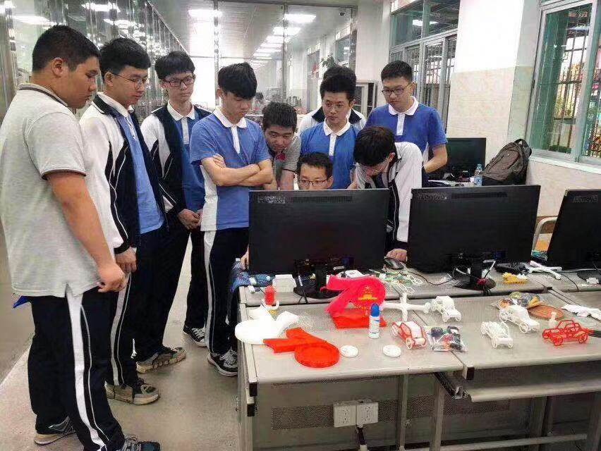 Kaiyun （中国官方网站）,官方认证的服务平台联手深圳市龙岗区职业技术学校推进3D打印创新教育(图3)